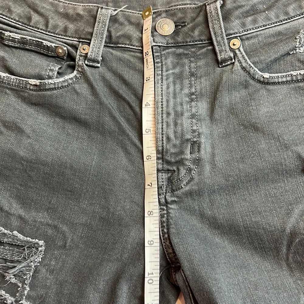 American Eagle distressed next level black jeans New